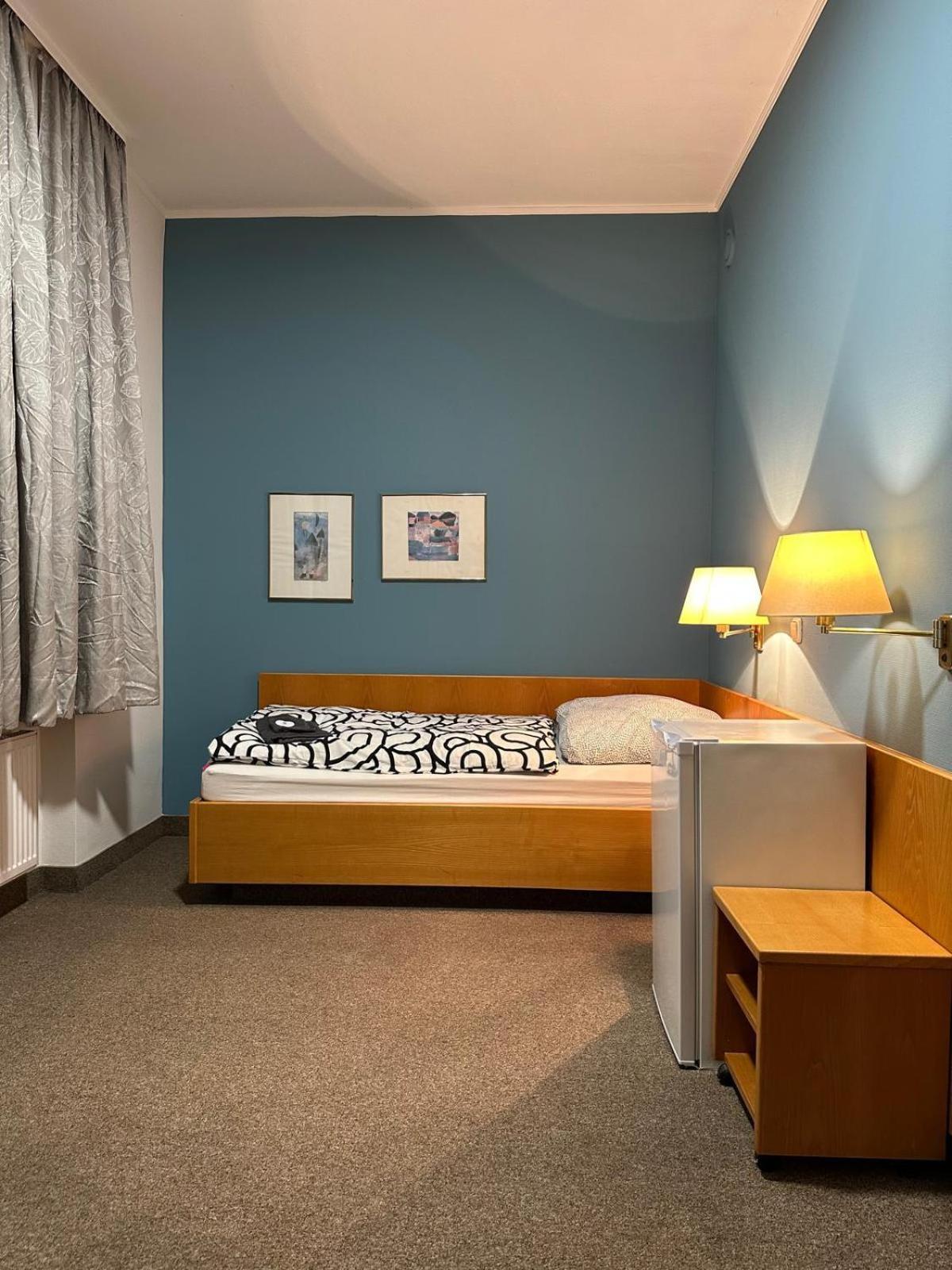 Ar Airport Hotel Rüsselsheim Dış mekan fotoğraf