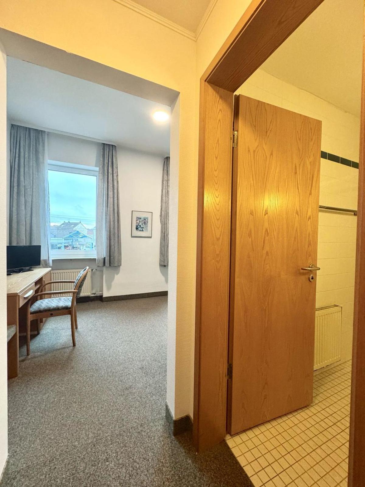 Ar Airport Hotel Rüsselsheim Dış mekan fotoğraf
