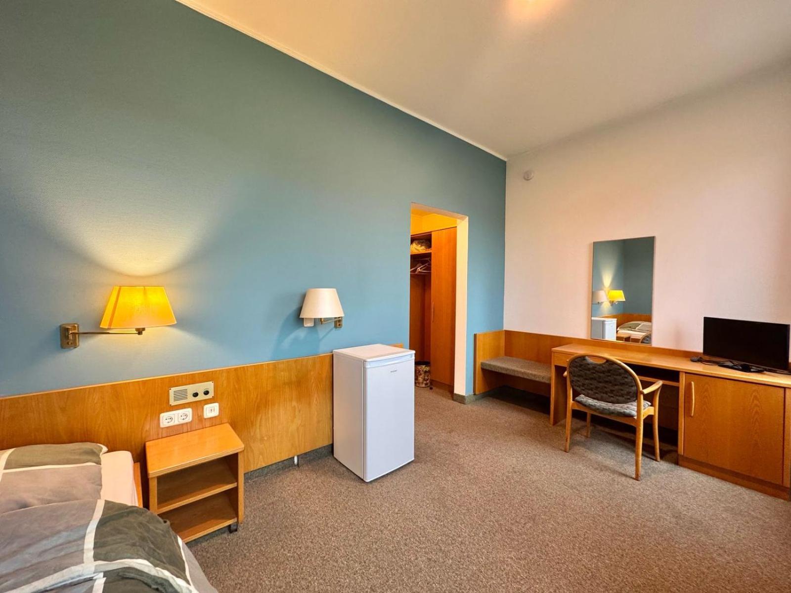 Ar Airport Hotel Rüsselsheim Dış mekan fotoğraf