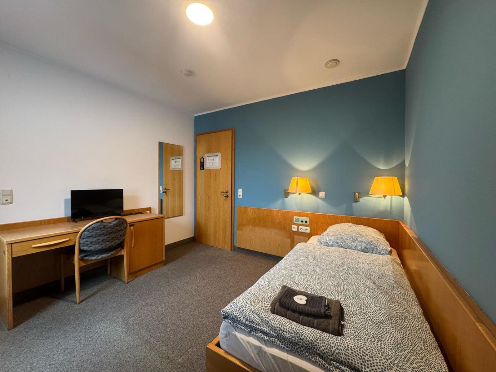 Ar Airport Hotel Rüsselsheim Dış mekan fotoğraf