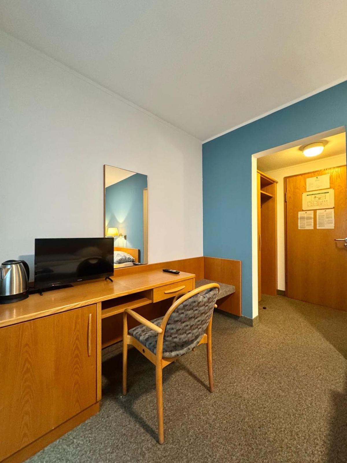 Ar Airport Hotel Rüsselsheim Dış mekan fotoğraf